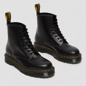 Dr Martens 1460 Bex Smooth Boots